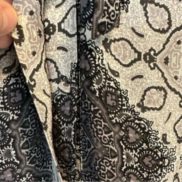 Joie | Women's Black Gray 100% Silk Front Tie Blouse Top Size Small - Picture 9 of 9